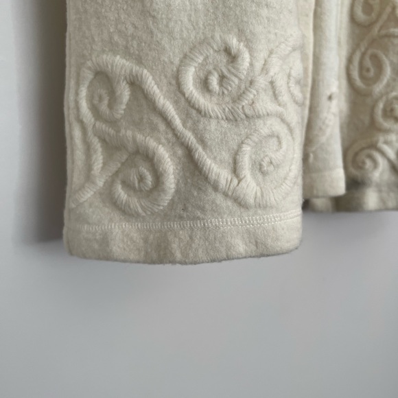 Size S Long Women’s Long Vintage Sweater - Picture 2 of 4